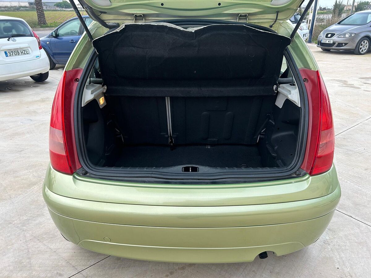 CITROEN C3 SX 1.4 AUTO SPANISH LHD IN SPAIN SUPER LOW 33000 MILES SUPERB 2003